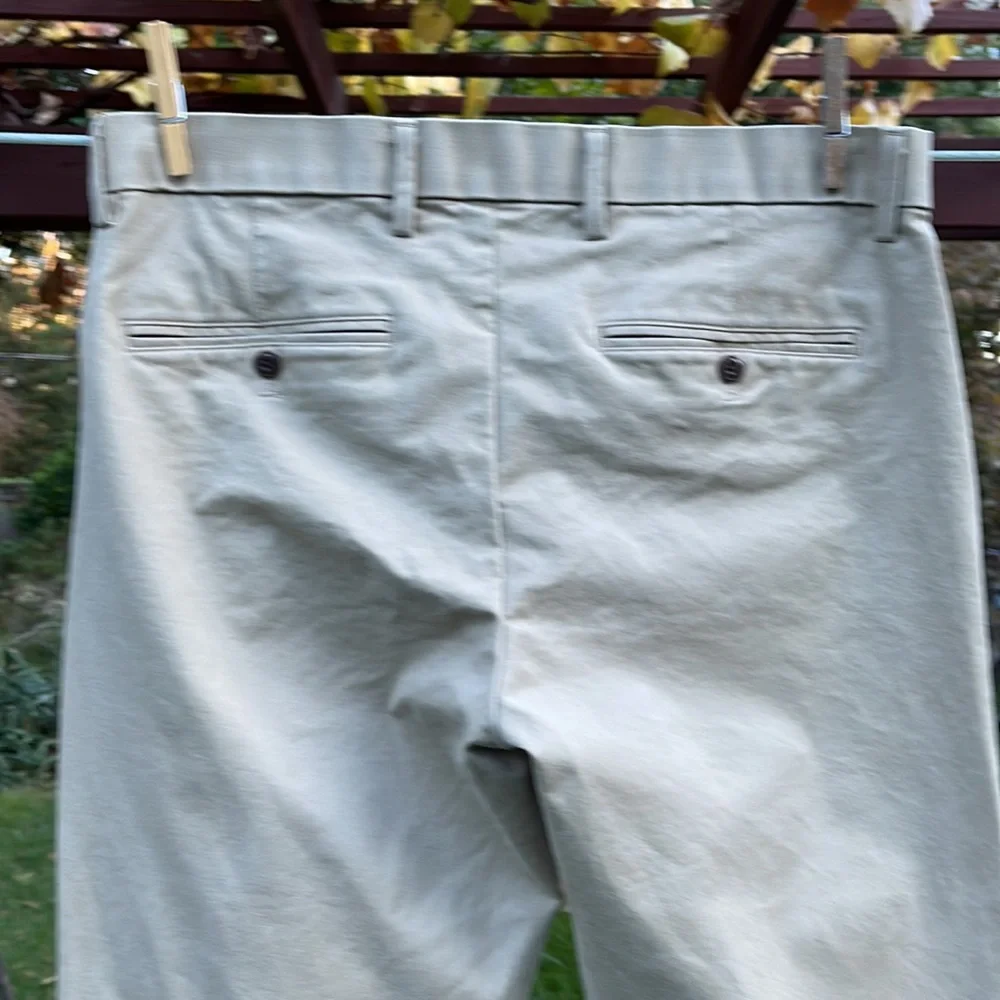 ๐ GAP; Classic Khaki Casual Pants SLIM Waist 32โand Inseam is 32.โ Nice Shape! - Picture 4 of 7